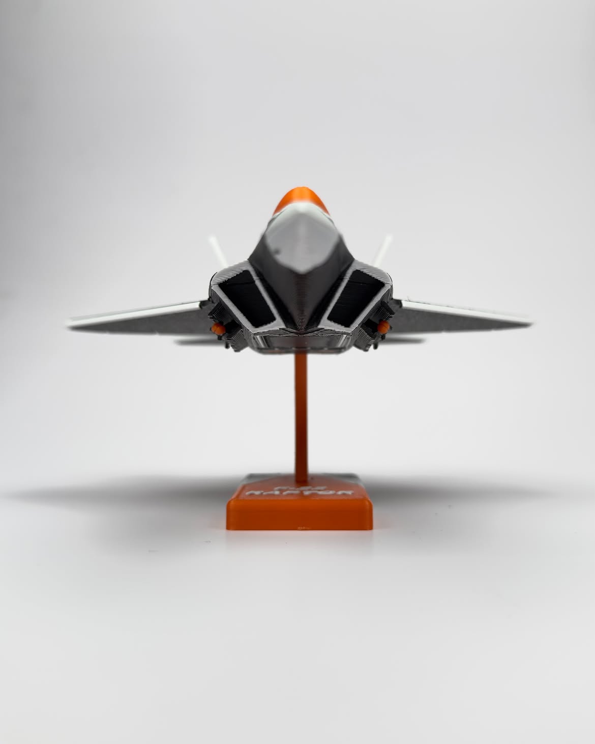 F-22 Raptor — Precision Scale Model
